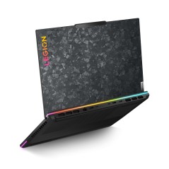 Lenovo Legion 9 16IRX9 Intel® Core™ i9 i9-14900HX Computer portatile 40,6 cm (16") 3.2K 64 GB DDR5-SDRAM 2 TB SSD NVIDIA